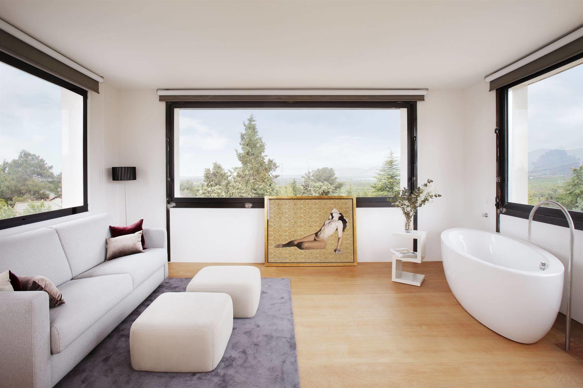 Box Art Hotel - La Torre Collado Mediano Buitenkant foto